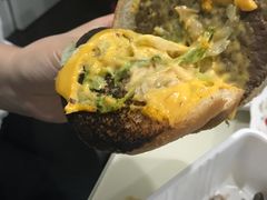 -麦当劳(轻轨曹杨路店)