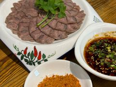 干拌牛肉-厨神老街兔·淳朴人家店(盐帮菜风味名店)