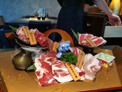 -铭牛烧肉·和牛海鲜自助(高新月牙湖店)