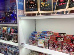 -泡泡玛特POPMART(上海环球港店)