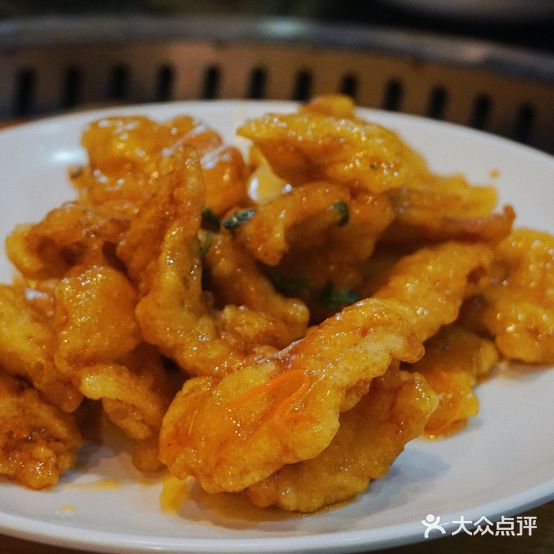 小花袄铁锅炖