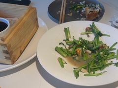 -赶海部落海鲜城(海阳路店)