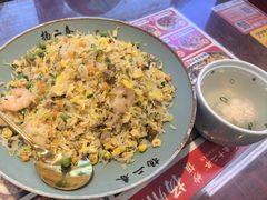 -扬二春炒饭(国庆路总店)