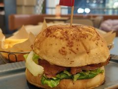 -必胜客(砂之船中东奥莱店)