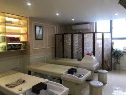 -Bollins波林丝•专研护发中心