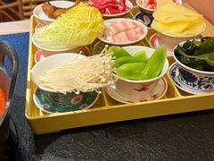 -绣园苏式火锅·开创者·腌笃鲜(大洋百货店)