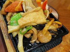 -青瓦餐厅·生鱼片·韩园烤肉(西塔店)