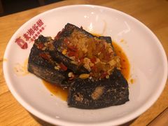 -呷佬·长沙手工米粉(金沙江路店)