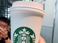 -星巴克(青岛火车北站候车大厅店)