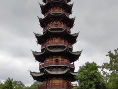 -龙华寺