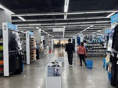 -迪卡侬(徐泾店)