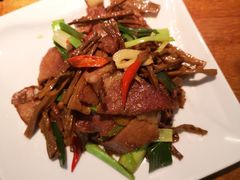 -黑鸡小馆(金源店)