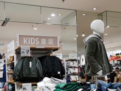 -优衣库(东莞东城万达广场店)