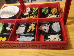 -勺子米线·云南传统小吃市集(四方街店)