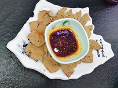 -撒拉人家.酸菜牦牛肉火锅