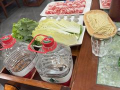 -楼外楼大刀肉传统火锅(西安大路店)