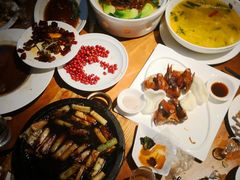 -渝半城经典川粤菜(重庆天地店)
