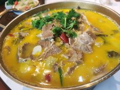 酸菜羊肉-梧桐老院子