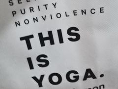 -lululemon(比斯特购物村店)