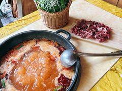 -黔味东南酸汤牛肉火锅(太平路一店)