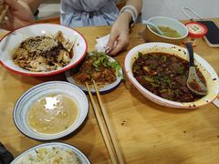 -朱大嘴肥肠血旺(福字街店)