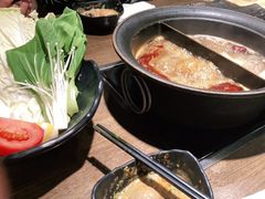 -呷哺呷哺(维多利万悦城店)