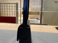 -华夏典当行(龙德广场店)