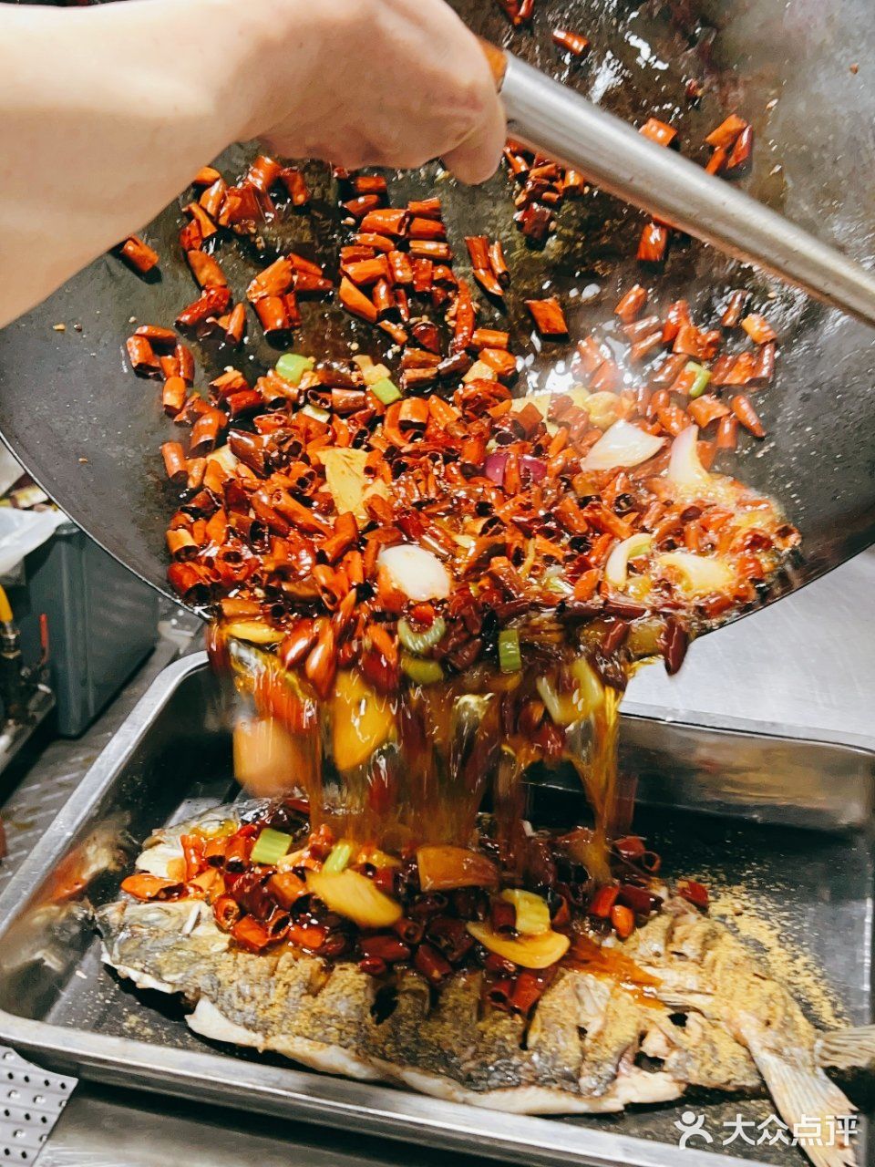 谭记王万州烤鱼绝对是全重庆最正宗的!!