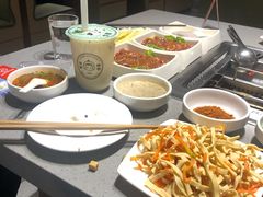 -海底捞火锅(海宁路店)