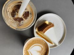 黑砖拿铁-dotcom coffee古点咖啡(致真大厦店)