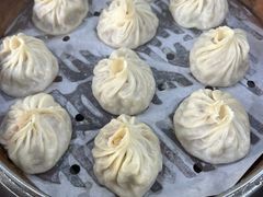 牛肉汤包-清真老铁家灌汤包