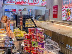 -来龍儿鲜切牛肉自助老火锅