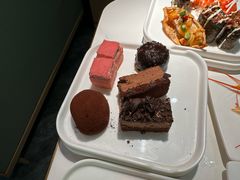 -深海聚汇·牛榴宴·自助料理(江宁万达店)