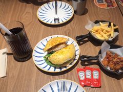 -必胜客(磁器口店)