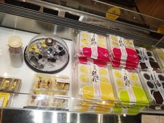 -皇冠幸福里动物奶油生日蛋糕(石桥店)