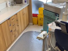 -上海仁爱医院口腔科 · 种植