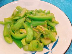 蒜茸炒水东芥菜-御唐府海珊瑚主题餐厅