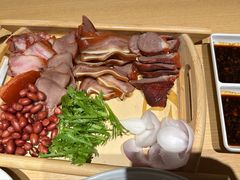 -关东小磨东北菜(上海长风大悦城店)