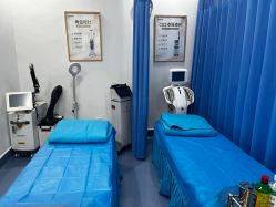 -广州健丽·去眼袋医疗美容机构