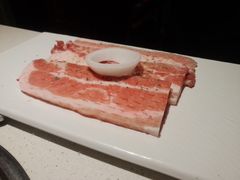 满心尝五花肉-本家韩国烤肉(青岛万象城店)