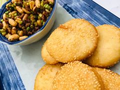 麻香饼夹肉饼-满堂春特色餐馆