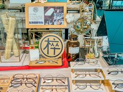 -Trend1881视光·蔡司视觉(领展广场店)