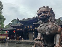 -峨眉山报国寺