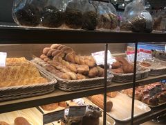 -山崎面包(静安久光店)