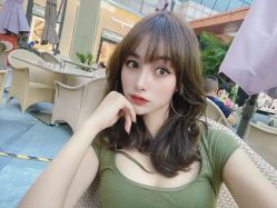 -Rise Hair上升造型