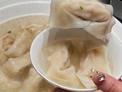 -泓历皇朝酒店(东亭店)
