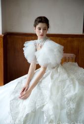 -艾米丽婚纱礼服