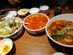 -渝是乎酸菜鱼(龙旗购物中心店)