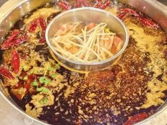 一次性鸳鸯锅底-大龙火锅(老店)