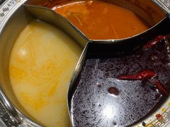 -钢管厂五区小郡肝串串香火锅(人民广场店)